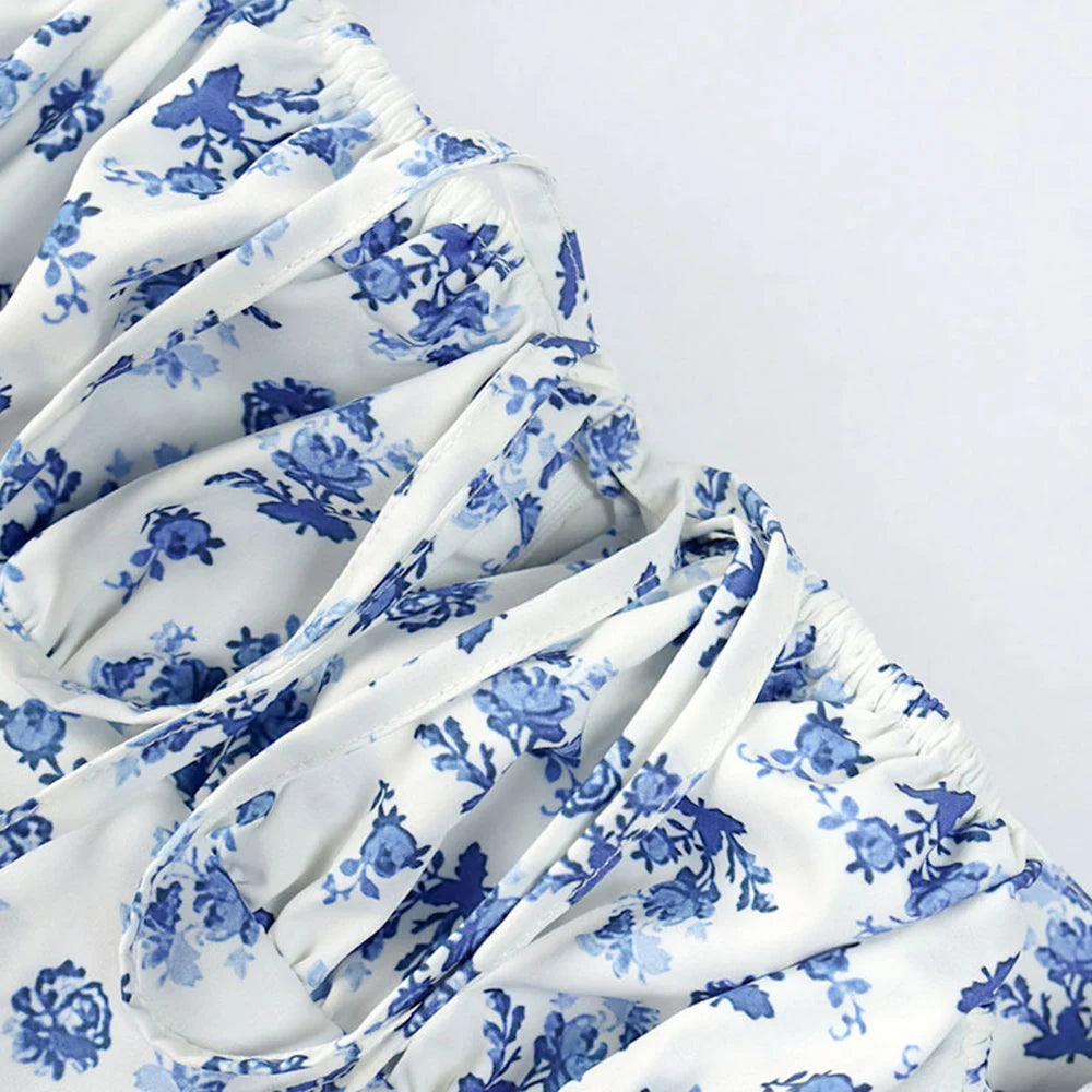 Blumenkleid mit Puffärmeln