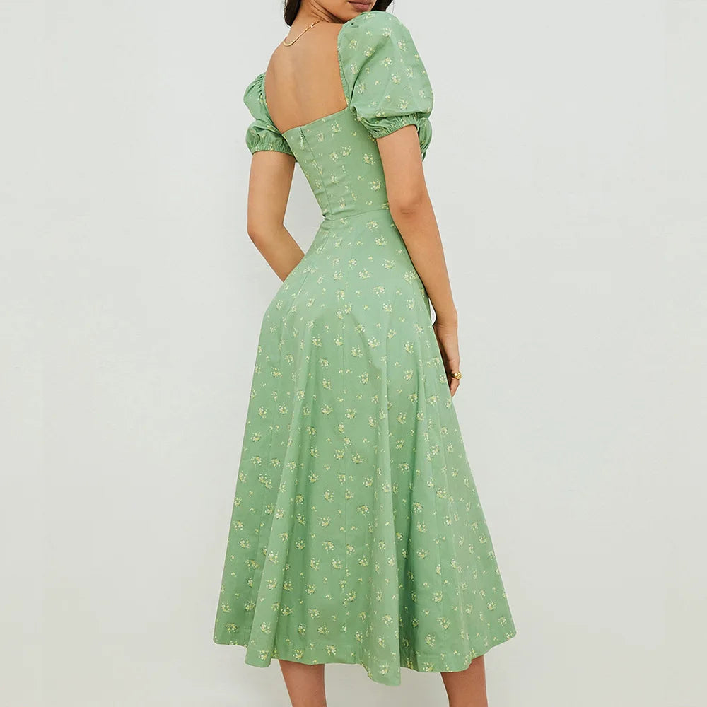 Blumenkleid mit Puffärmeln