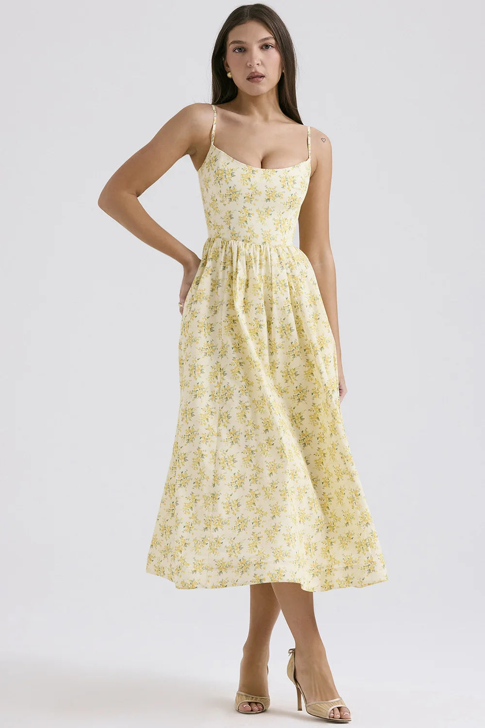 Blütenzauber Kleid